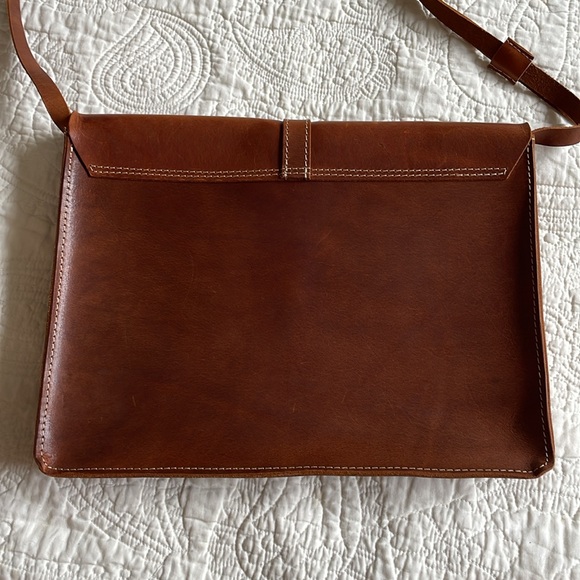 Handmade Greek leather messenger envelope bag - Picture 9 of 16